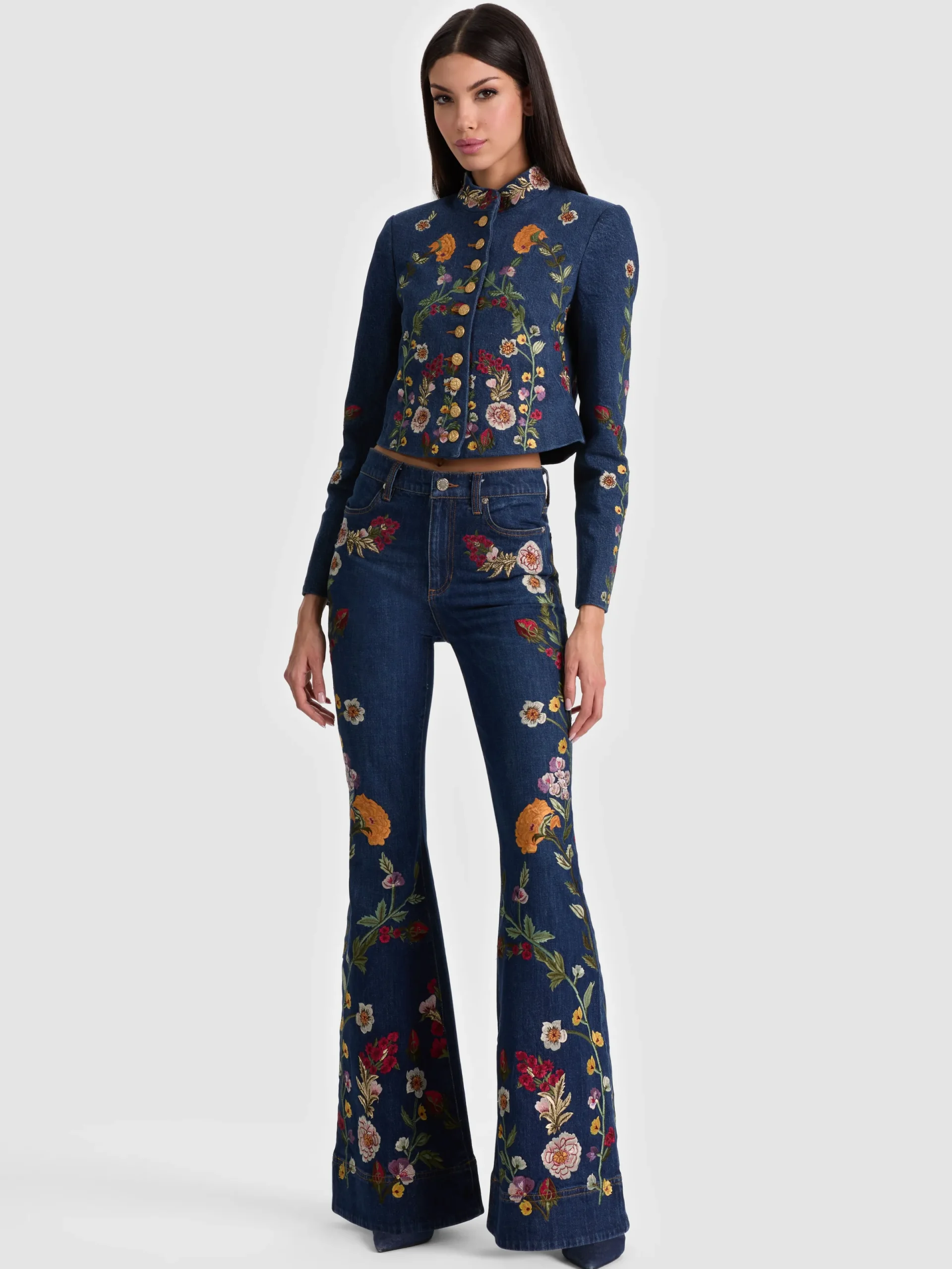 Alice and Olivia JEANS*BEAUTIFUL EMBROIDERED JEAN