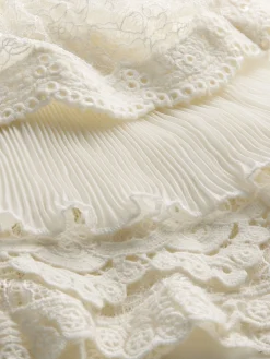 Alice and Olivia CROP TOPS*DELAINA TOP WITH RUFFLE CUFF PAISLEY POEM